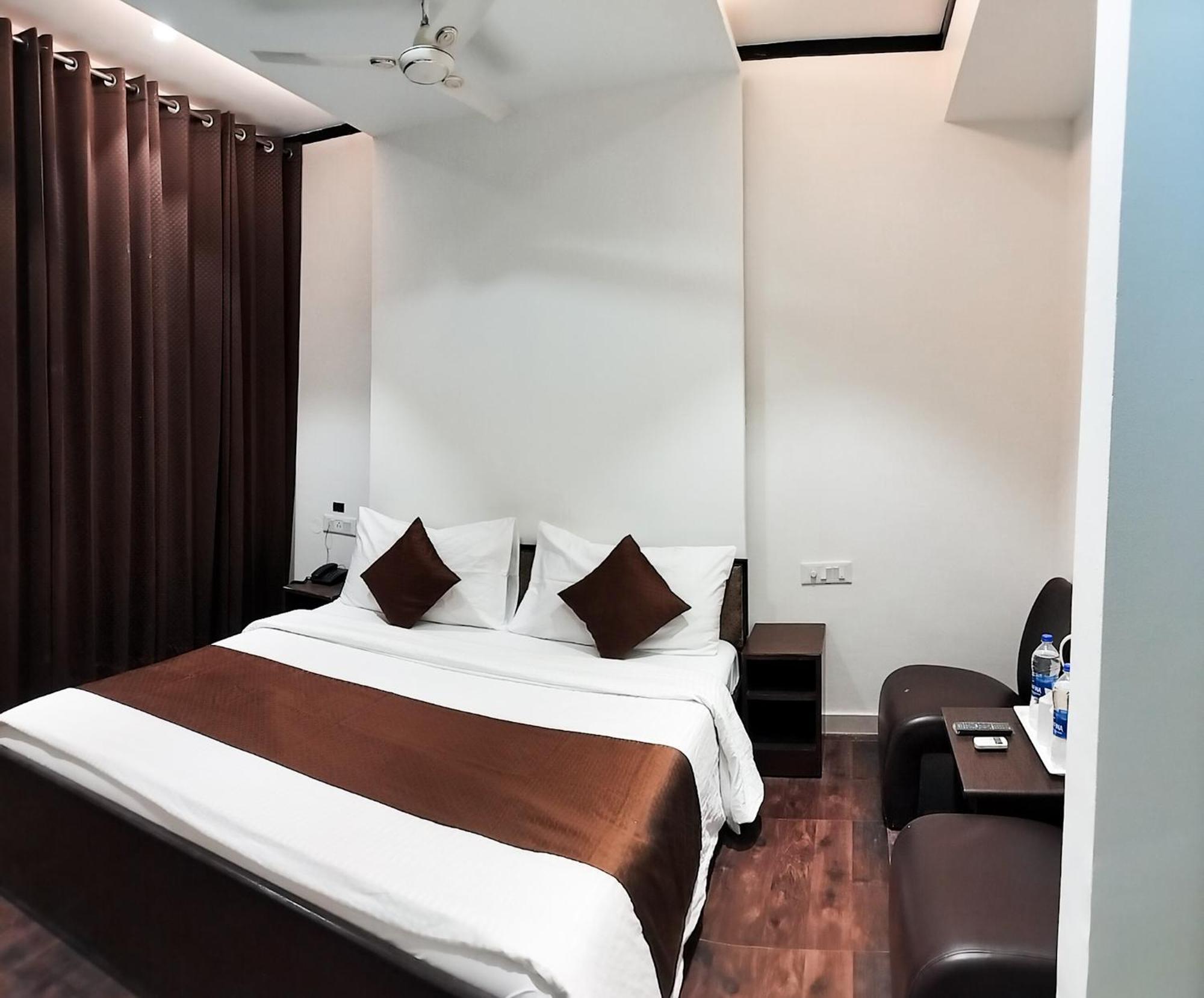 The Wind Cross Hotel Kālka Екстериор снимка